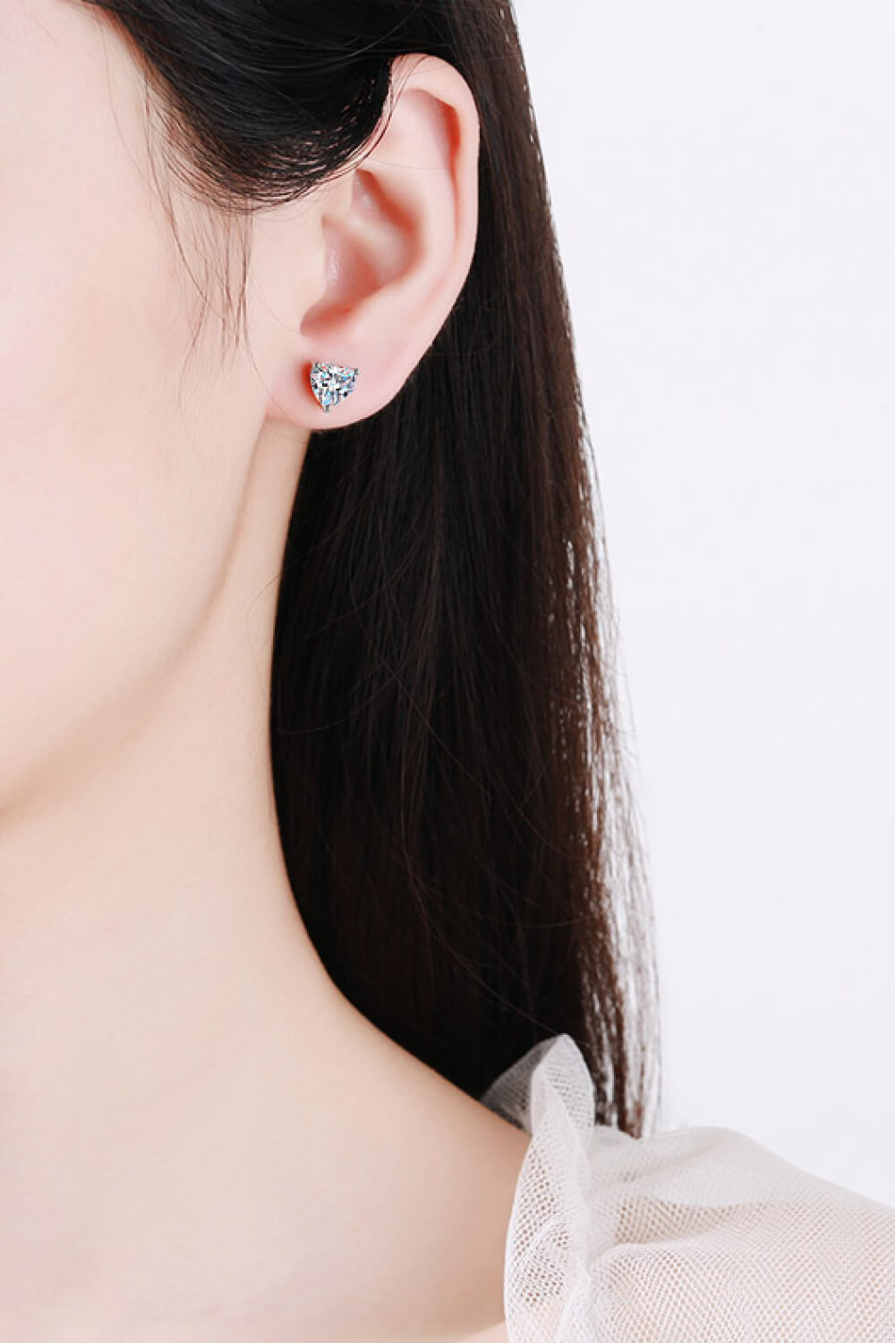 2 Carat Moissanite Heart-Shaped Stud Earrings Trendsi