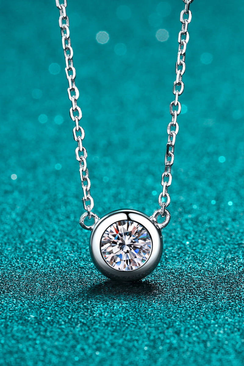 Moissanite Round Pendant Chain Necklace Trendsi