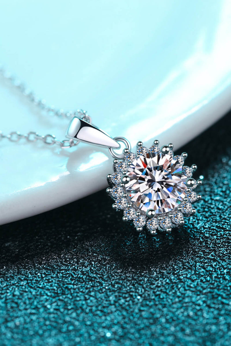 925 Sterling Silver Moissanite Pendant Necklace Trendsi