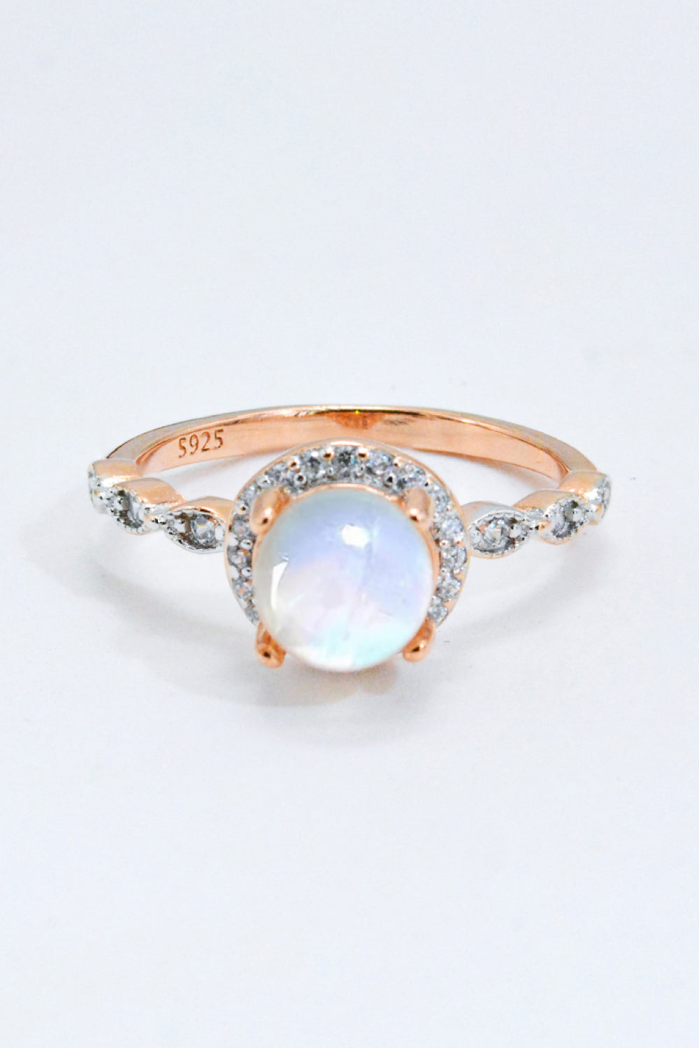 Round Moonstone Ring Trendsi