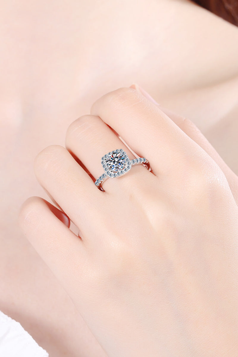 Square Moissanite Ring Trendsi