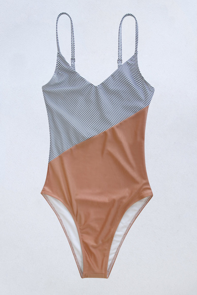 Striped Spaghetti Strap V-Neck One-Piece Swimsuit - Madikfashions.com