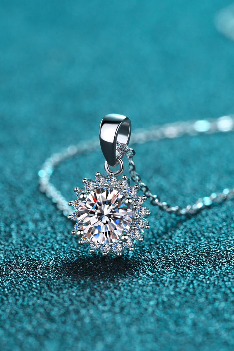 925 Sterling Silver Moissanite Pendant Necklace Trendsi