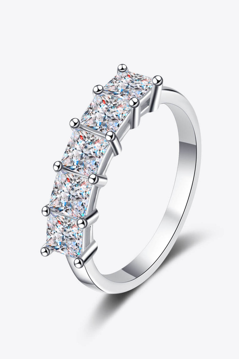 Romantic Surprise 2 Carat Moissanite Rhodium-Plated Ring Trendsi